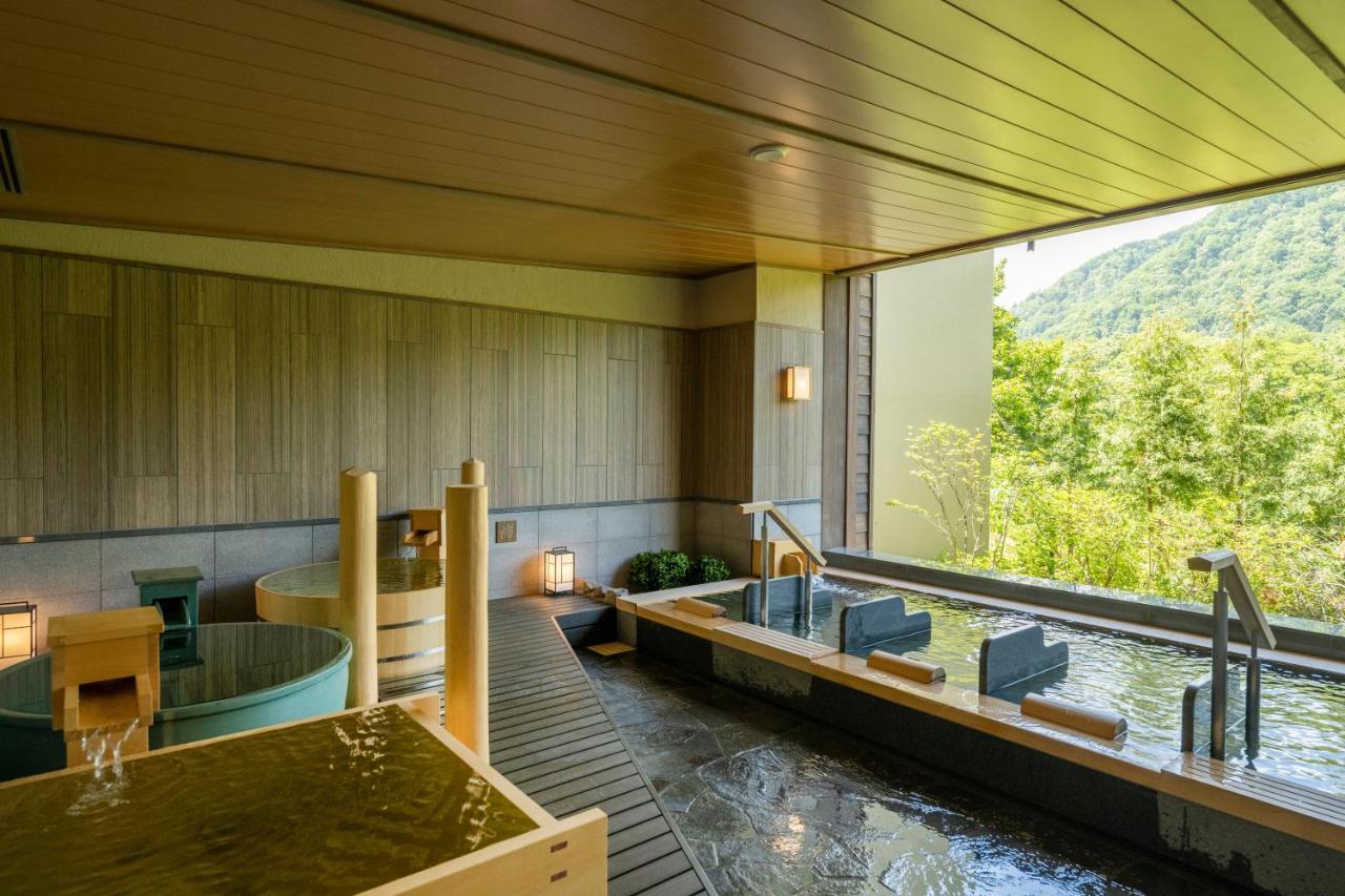 Jozankei Onsen Yurakusoan Hotel Sapporo Buitenkant foto