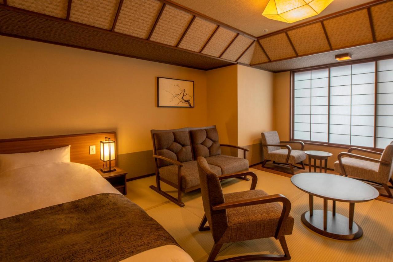 Jozankei Onsen Yurakusoan Hotel Sapporo Buitenkant foto